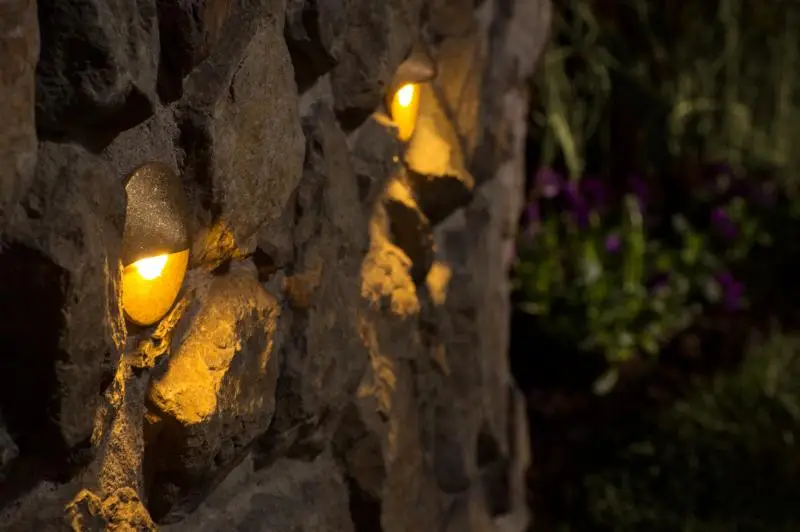 rock lighting nightoak